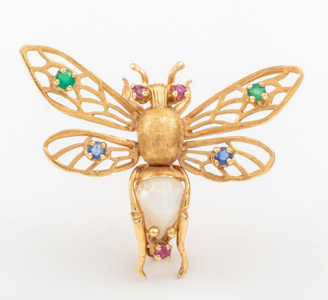 Appraisal: K YELLOW GOLD GEMSTONE FLYING INSECT BROOCH K yellow gold