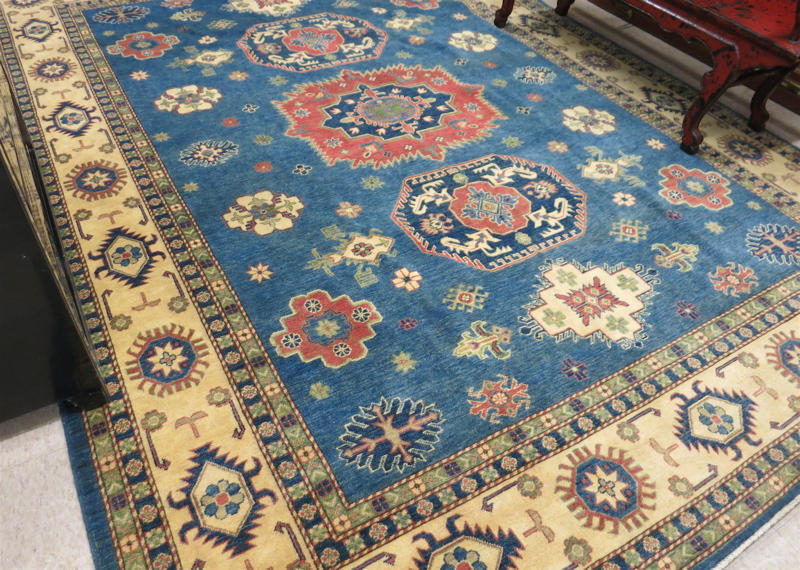 Appraisal: FINE HAND KNOTTED ORIENTAL CARPET Pakistani Caucasian a three geometric