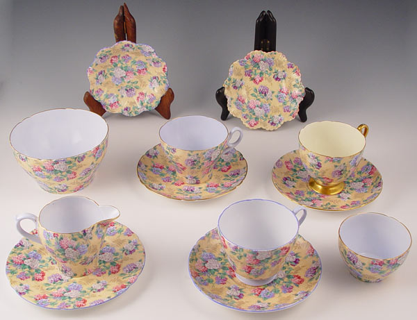 Appraisal: PIECES SHELLEY ''SUMMER GLORY'' FINE CHINA Yellow ground pieces to