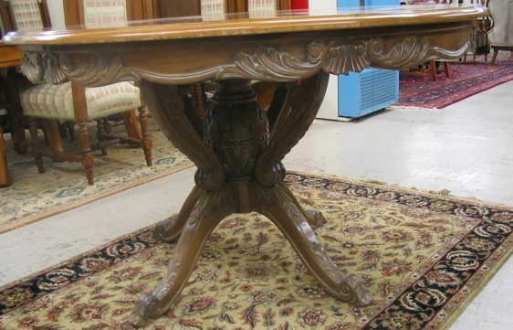 Appraisal: A ROUND INLAID MAHOGANY PEDESTAL DINING TABLE Italian Rococo design