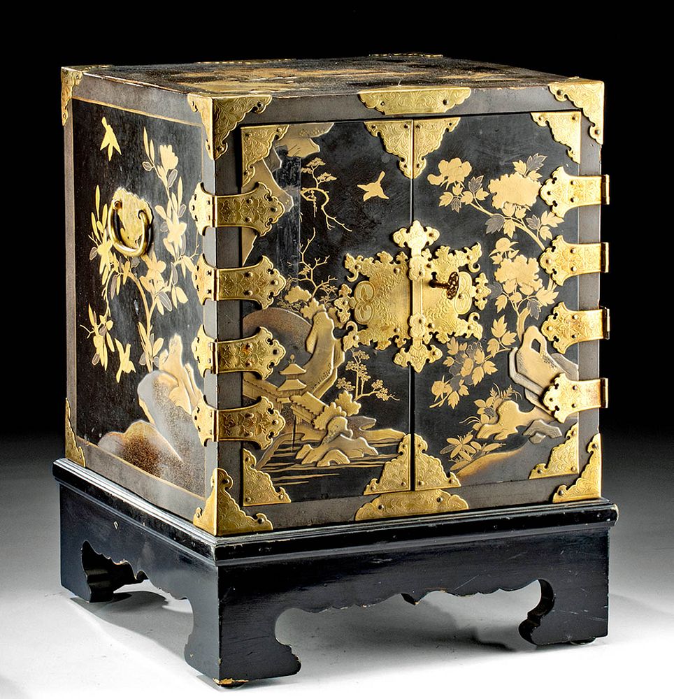 Appraisal: th C Japanese Gilt Lacquered Wood Box w Key East