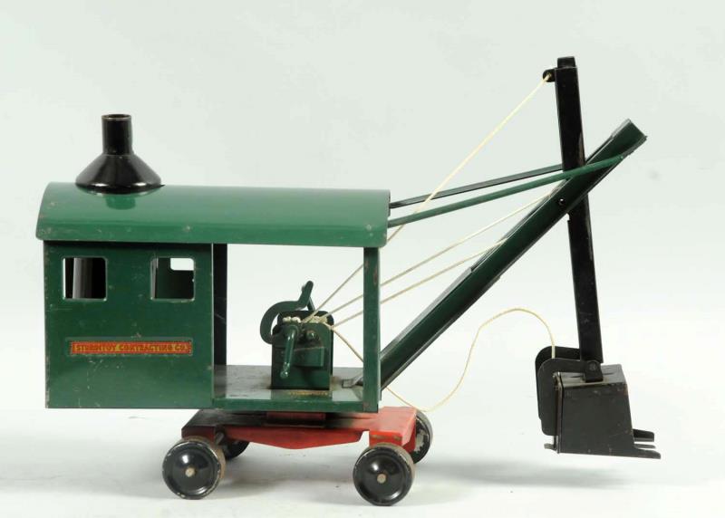 Appraisal: Pressed Steel Sturditoy Steam Shovel Green shovel housing roof and