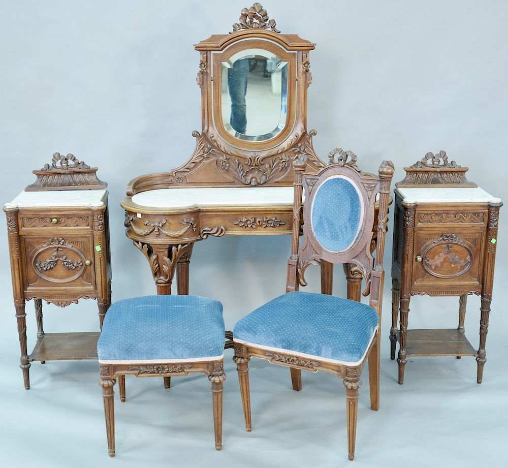 Appraisal: Five piece Louis XXI style walnut vanity and mirror with