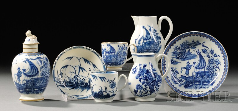 Appraisal: Five Worcester Porcelain Blue-decorated Items England late th century a