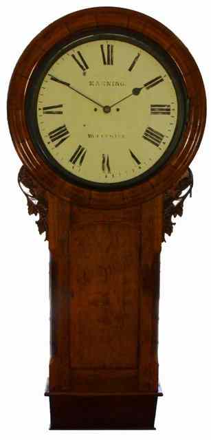 Appraisal: A fine Victorian eight-day tavern clock in an oak case