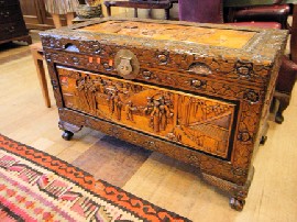 Appraisal: LARGE CAMPHORWOOD TRUNK