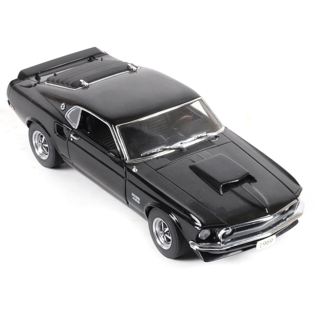 Appraisal: FORD MUSTANG BOSS DANBURY MINT SCALE DIECAST CAR Ford Mustang