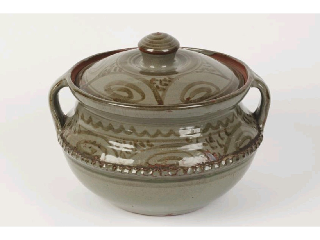 Appraisal: MICHAEL CARDEW AN ABUJA POTTERY CASSEROLE DISH the circular lid