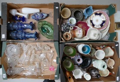 Appraisal: A mixed collection of glassware to include hand blown vases