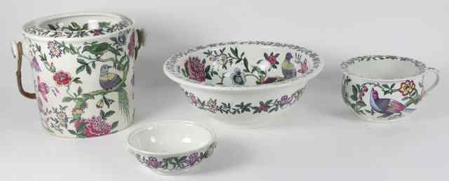 Appraisal: A Copeland Spode 'Woodpecker' pattern washing set comprising waste bucket