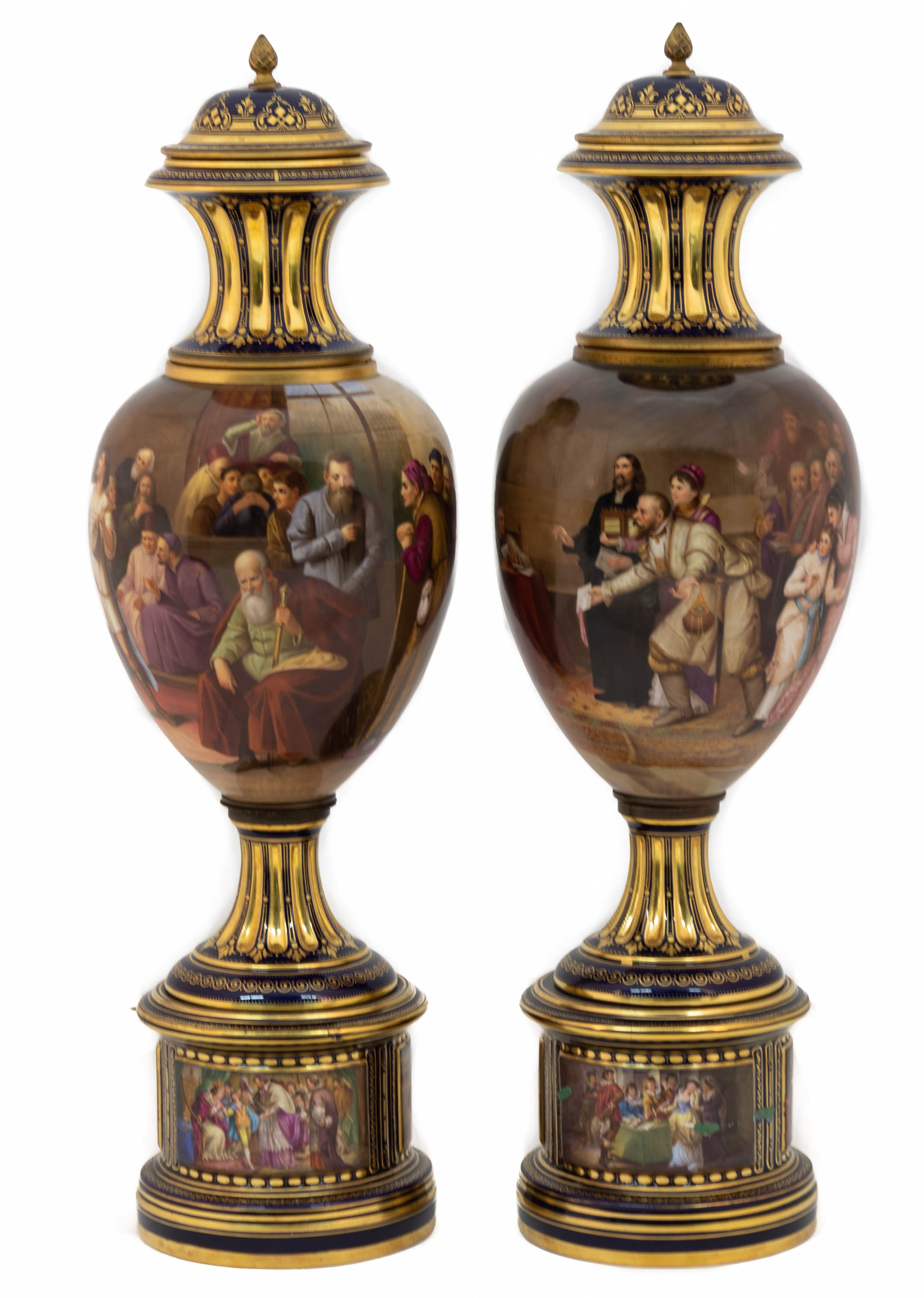 Appraisal: PAIR OF FINE ROYAL VIENNA COVERED URNS th century Hand