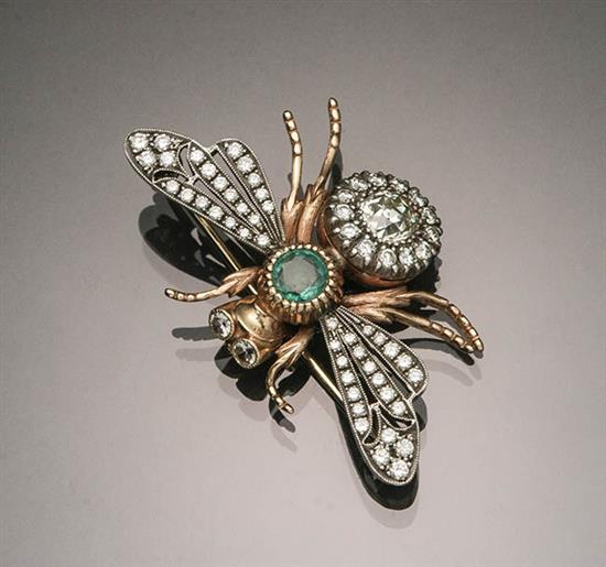 Appraisal: Tested -Karat Yellow-Gold Silver-Topped Diamond and Emerald 'Fly' Pin Set