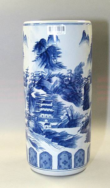 Appraisal: A pair of Chinese contemporary blue and white porcelain cylindrical