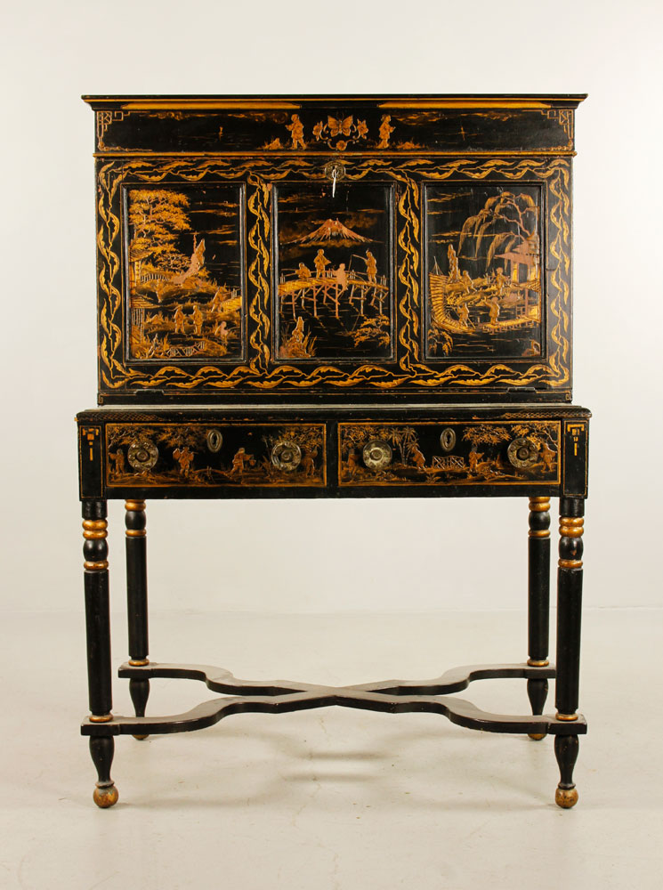 Appraisal: - th th C Japanned Writing Desk th th century