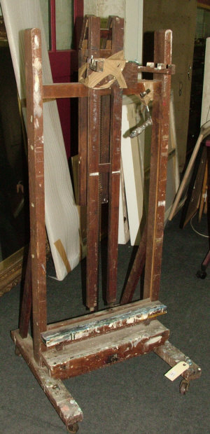 Appraisal: A English Late th Century Mahogany Studio Easel raised on