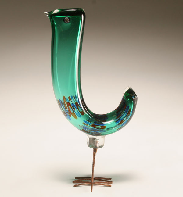 Appraisal: Vistosi Pulcino art glass bird designed by Alessandro Pianon Green