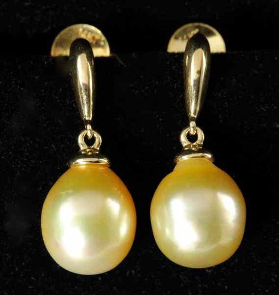 Appraisal: Pair of Golden South Sea Pearl Earringseach simply set with