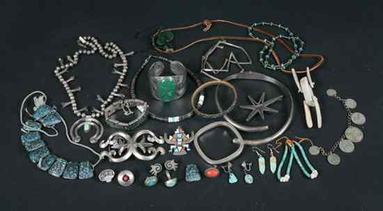 Appraisal: COLLECTION NATIVE AMERICAN MEXICAN AND OTHER STERLING SILVER JEWELRY Native