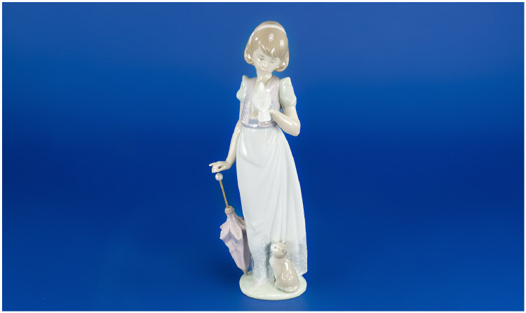 Appraisal: Lladro Figure 'Summer Stroll' issued retired model no height inches