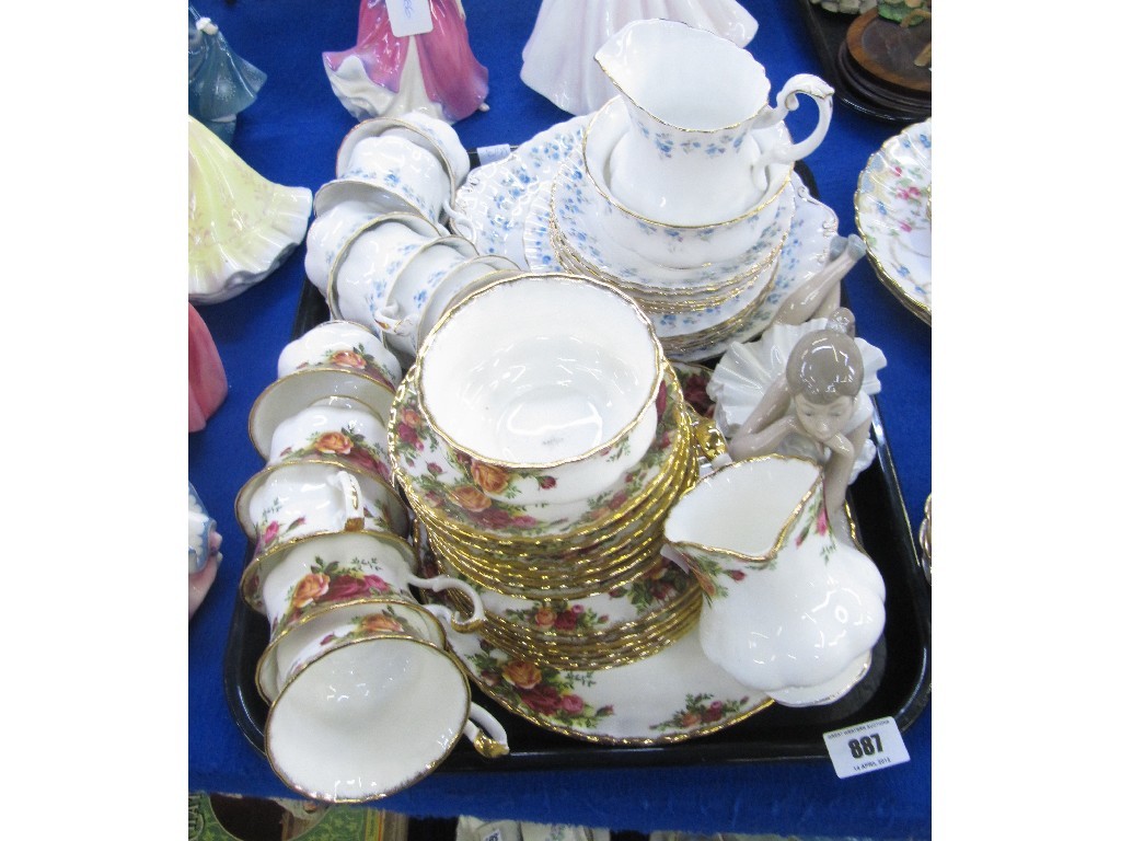 Appraisal: Two Royal Albert Old Country Roses part teaset including 'Memory