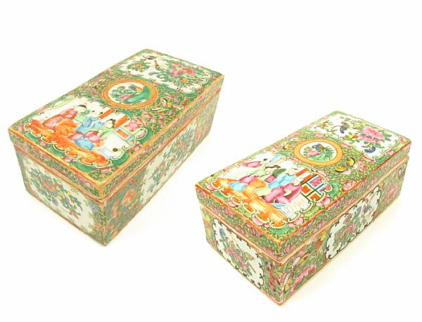 Appraisal: A pair of Chinese Canton famille rose porcelain boxes th