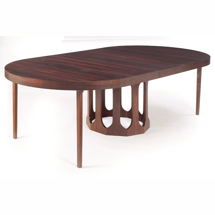 Appraisal: Midcentury dining table round rosewood top over a round base