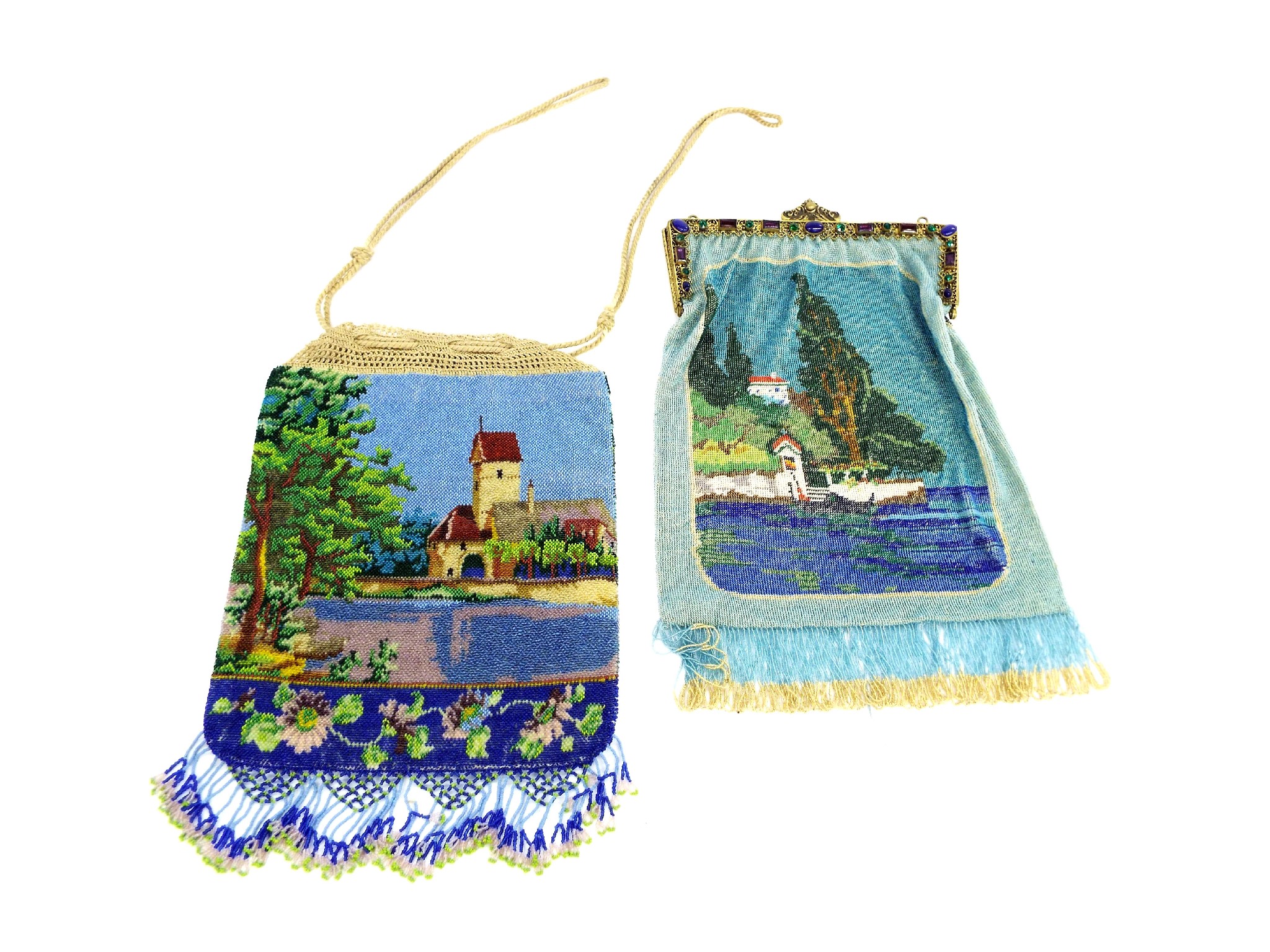 Appraisal: Decorative Continental beadwork evening bag depicting a lake land landscape