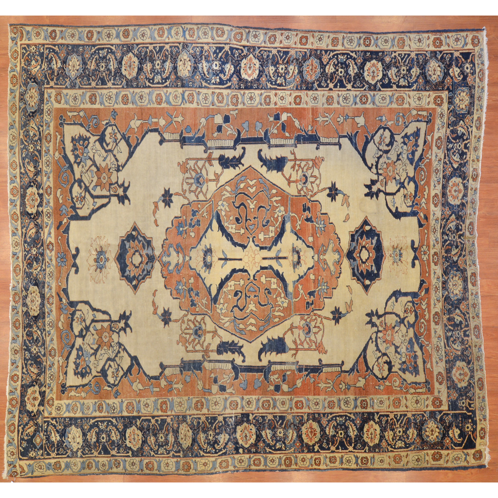 Appraisal: SERAPI CARPET PERSIA X Third quarter- th century hand-knotted wool