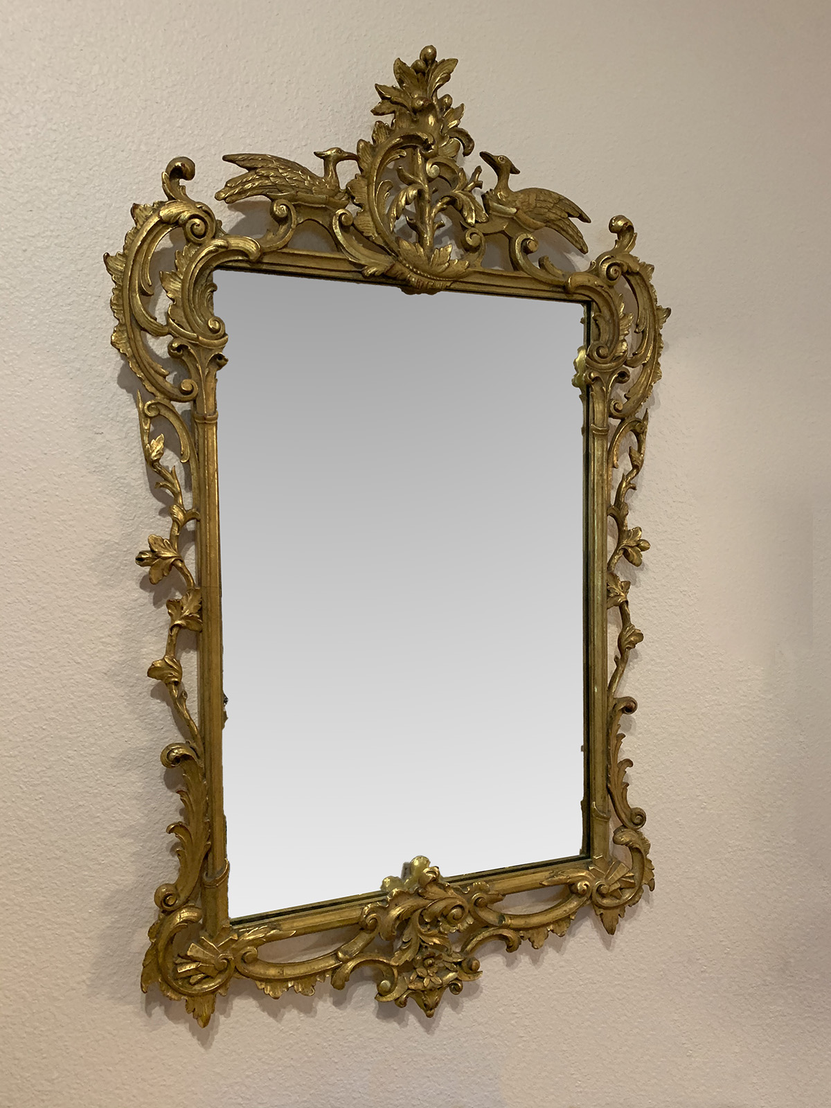 Appraisal: CARVED GILTWOOD MIRROR Gilt carved mirror having an overall scrolling