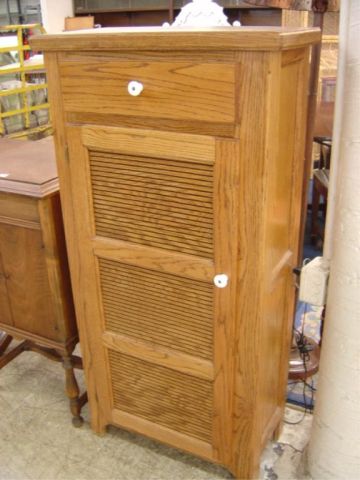 Appraisal: OAK CABINET