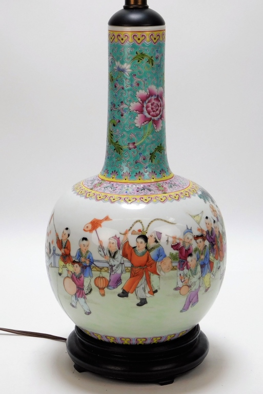 Appraisal: CHINESE PORCELAIN TABLE LAMP China th CenturyBottle vase porcelain lamp