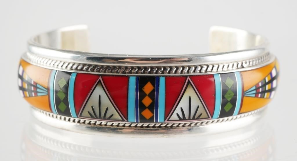 Appraisal: STERLING SILVER BRACELET WITH INLAYNative American style bracelet with inlay