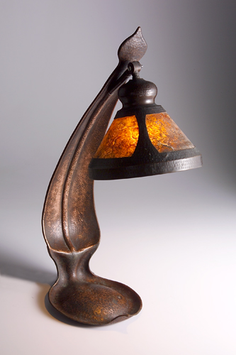 Appraisal: BENEDICT Attr Hammered copper desk lamp with an adjustable three-paneled