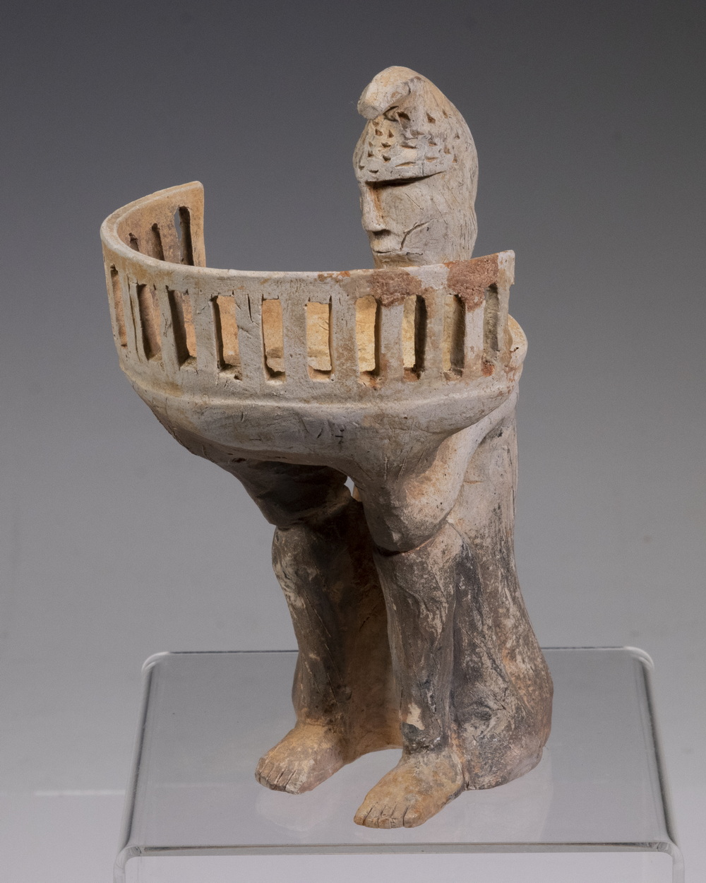 Appraisal: UNIQUE WARRING STATES - BC OFFERATORY FIGURE Seated Figure with