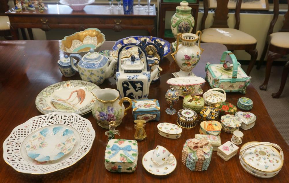 Appraisal: Group of Assorted Majolica Porcelain Murano Glass and other Table