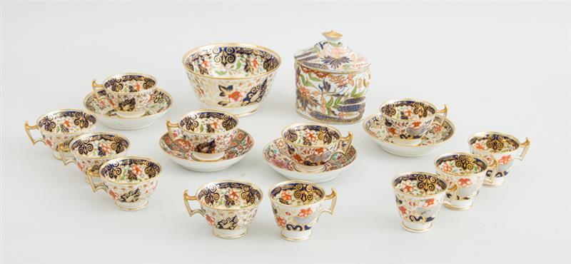 Appraisal: SET OF TWELVE ENGLISH PORCELAIN JAPAN PATTERN TEA CUPS TWO