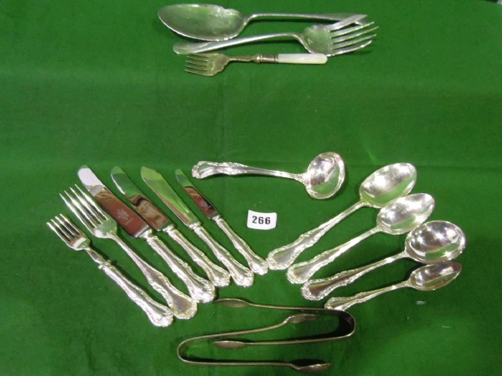 Appraisal: An extensive collection of silver plated flatware of various patterns