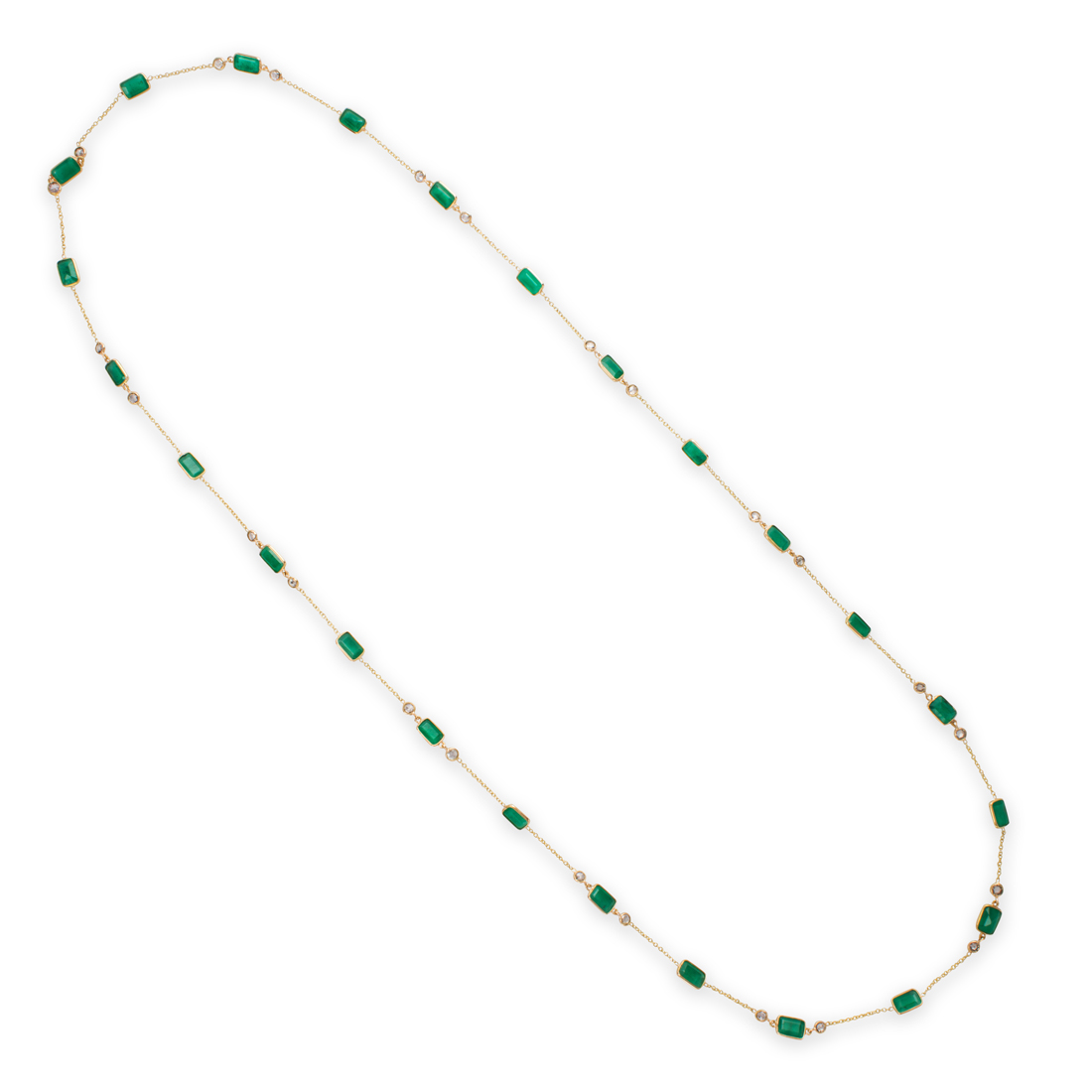 Appraisal: AN EMERALD DIAMOND AND EIGHTEEN KARAT GOLD NECKLACE An emerald