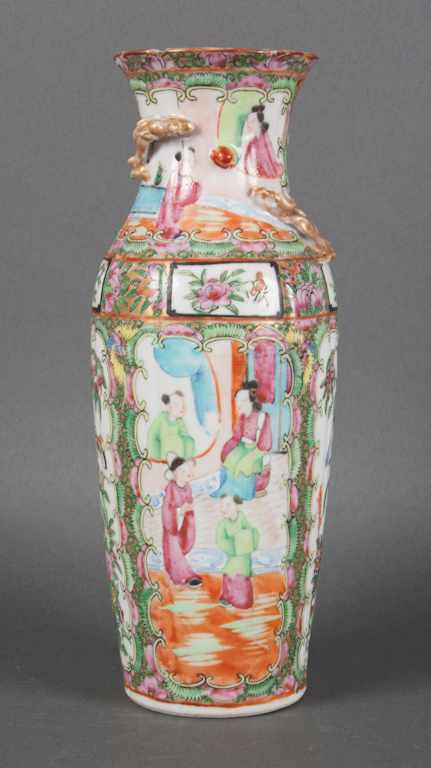 Appraisal: Chinese Export Rose Medallion porcelain vase fourth quarter- th century