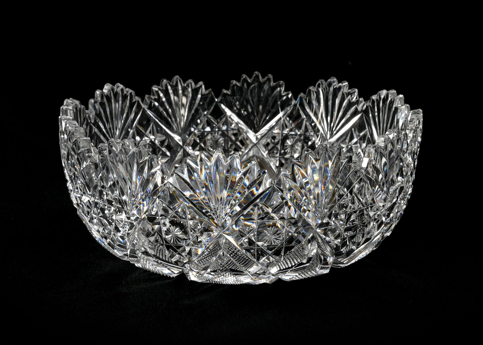 Appraisal: HAWKES CUT CRYSTAL BOWL Cut crystal bowl attributed to Hawkes