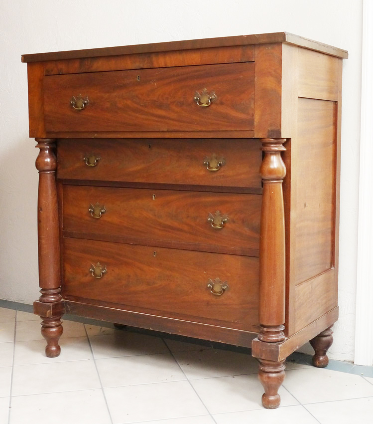 Appraisal: TH CENTURY AMERICAN EMPIRE CHEST OF DRAWERS Deep top drawer