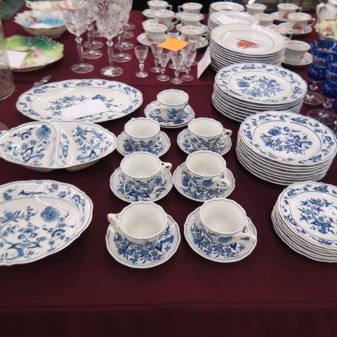 Appraisal: pcs Blue Danube China Dinnerware with servers excellent