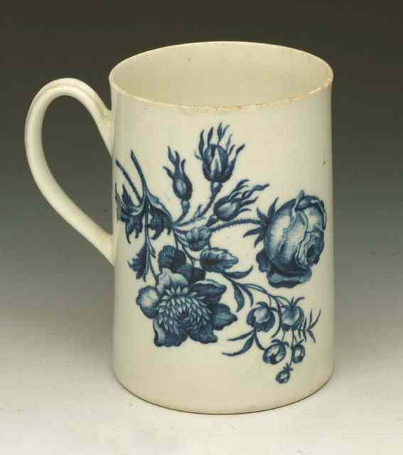 Appraisal: AN TH CENTURY WORCESTER BLUE AND WHITE PORCELAIN CYLINDRICAL MUG