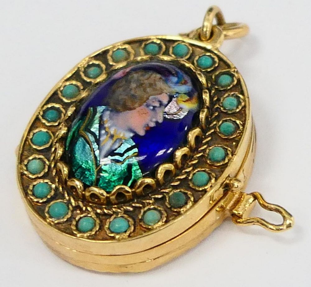 Appraisal: KT YELLOW GOLD LIMOGES FRENCH LOCKET About oval has hand