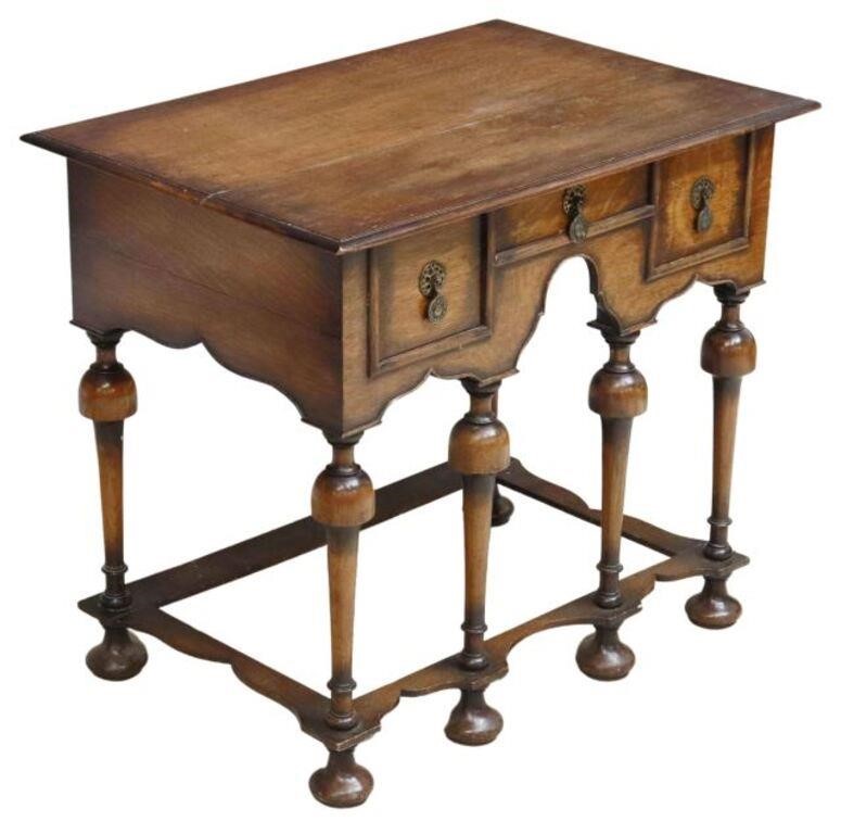 Appraisal: English William and Mary style oak lowboy hall table early