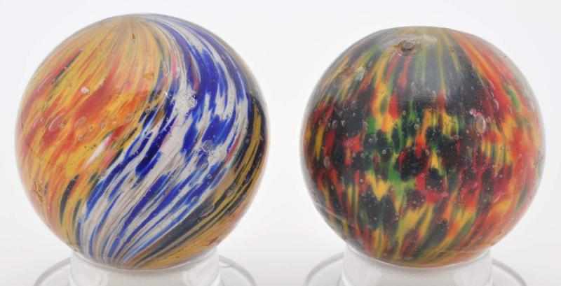 Appraisal: Lot of Large Onionskin Marbles Description The larger marble is