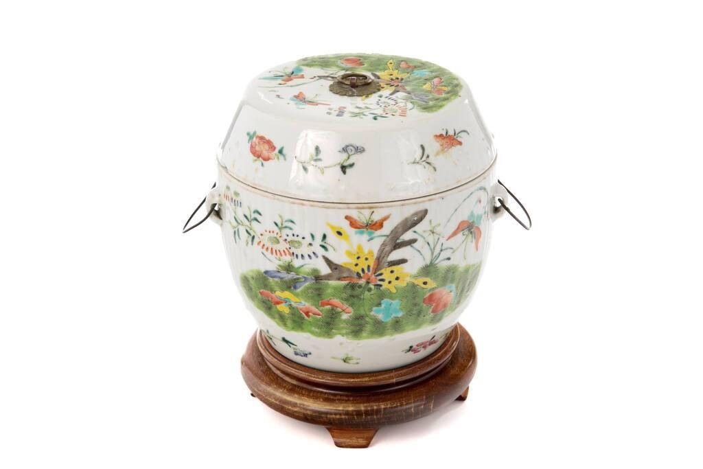 Appraisal: CHINESE FAMILLE ROSE COVERED JAR WITH WOOD STANDChinese a famille