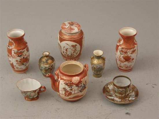 Appraisal: Collection of Japanese vases etc pieces