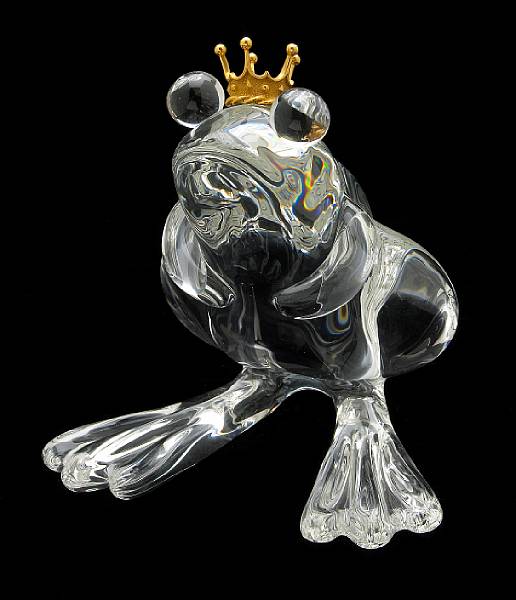 Appraisal: A Steuben clear glass and eighteen karat gold sculpture Frog