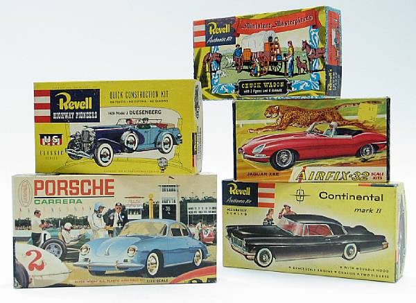 Appraisal: Revell and other model kits Lot includes Ferrari Duesenberg and